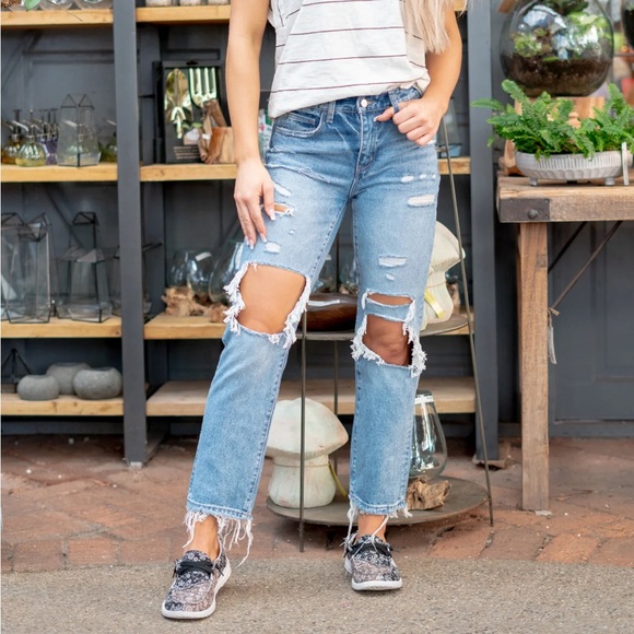 Flying Monkey Denim - Flying Monkey BRIGHTEN MID RISE CROP STRAIGHT LEG Distressed